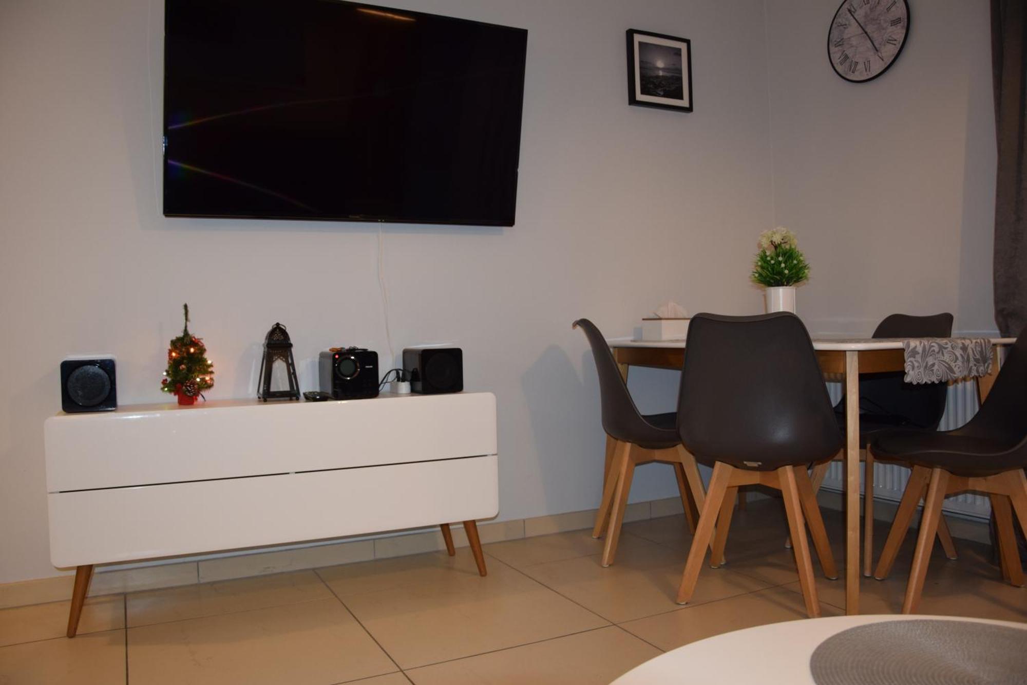 Apartament W Niechorzu Przy Latarni Z Garazem ニエホジェ エクステリア 写真